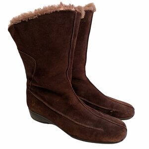 Aquatalia Brown Suede Boot with Fur Lining 8